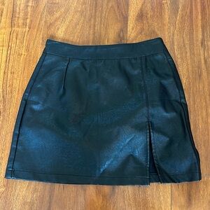 Faux leather Skirt